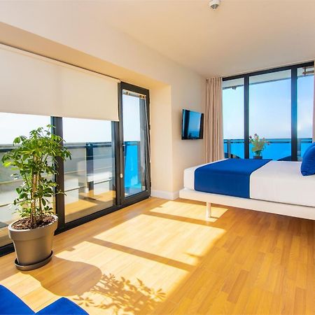 Dream View In Orbi City In Батуми Екстериор снимка