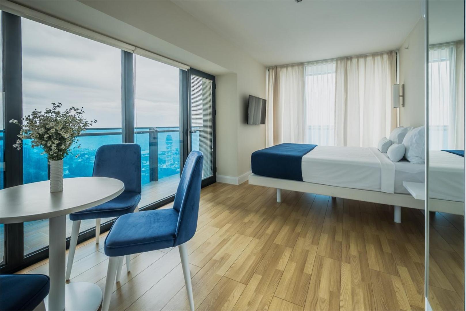 Dream View In Orbi City In Батуми Екстериор снимка